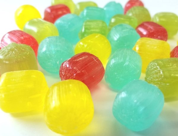 画像2: 【端午の節句】鯉のぼりキャンディー 業務用800gパック (2)